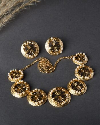 Suryavalli Pearl Statement Necklace Set