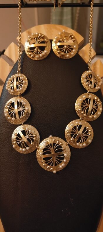 Suryavalli Pearl Statement Necklace Set